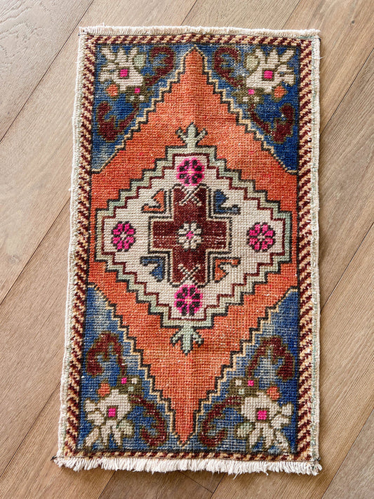 Eloise Vintage Oushak Rug