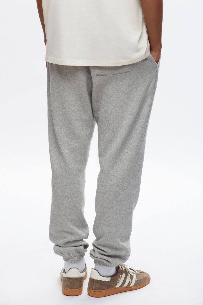 Essential Sweatpant in Heather Grey