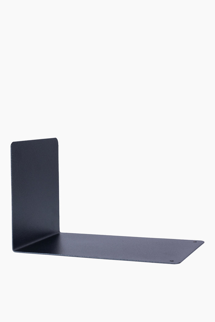 Medium / Tarmac Black