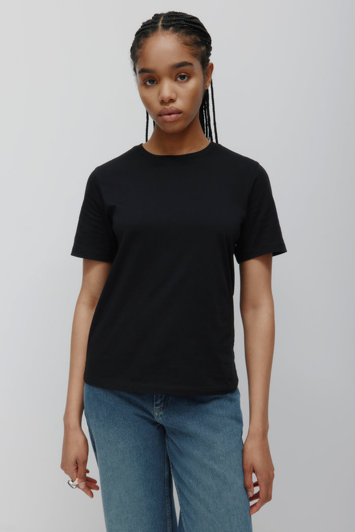 Model is 5’8” and is wearing a size S.