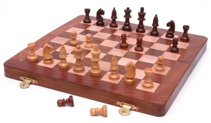 Wood Chess Set - 10"